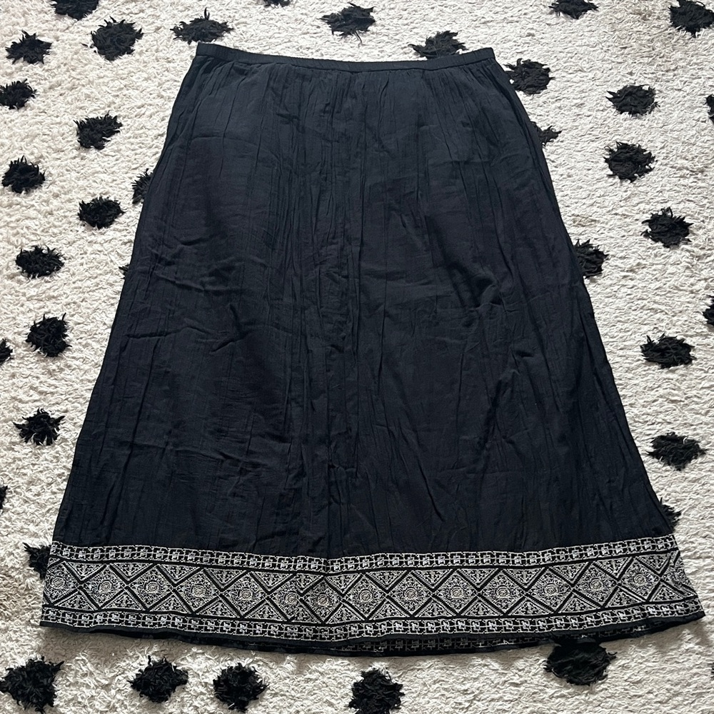 J. Jill Black Maxi Skirt with White Embroidered Hem, Sz M Tall